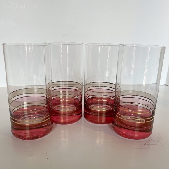 Other - Set of 4 Tall Retro Cocktail Glasses